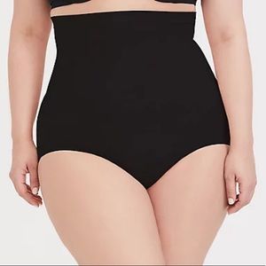 Set of 3 SPANX, size 3XL